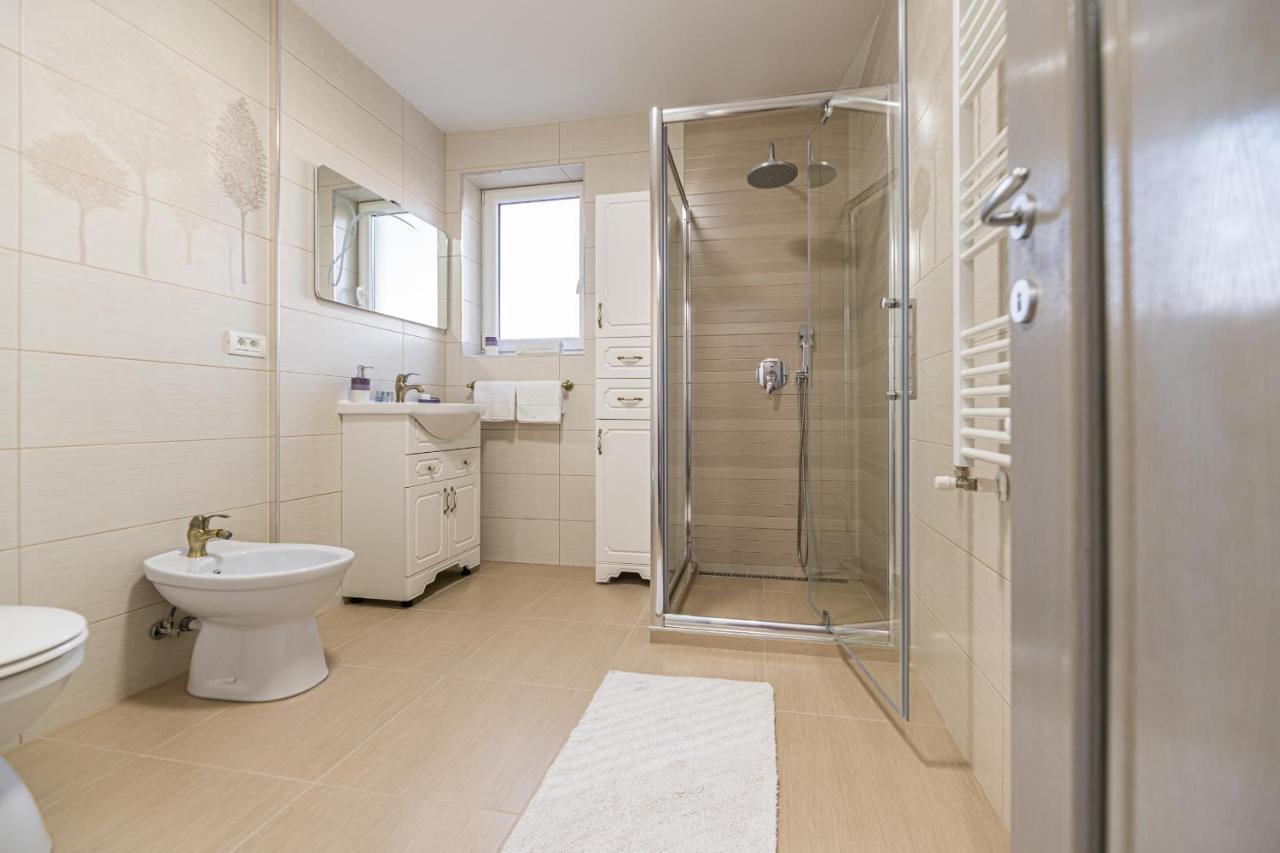 Apartamente Lavender Brasov Luaran gambar