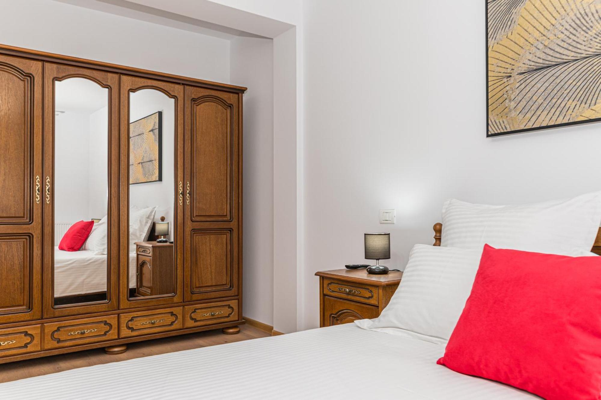 Apartamente Lavender Brasov Luaran gambar